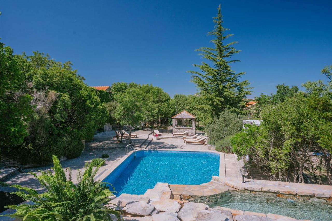Nono Ban Hotel & Villa Gornji Humac 외부 사진