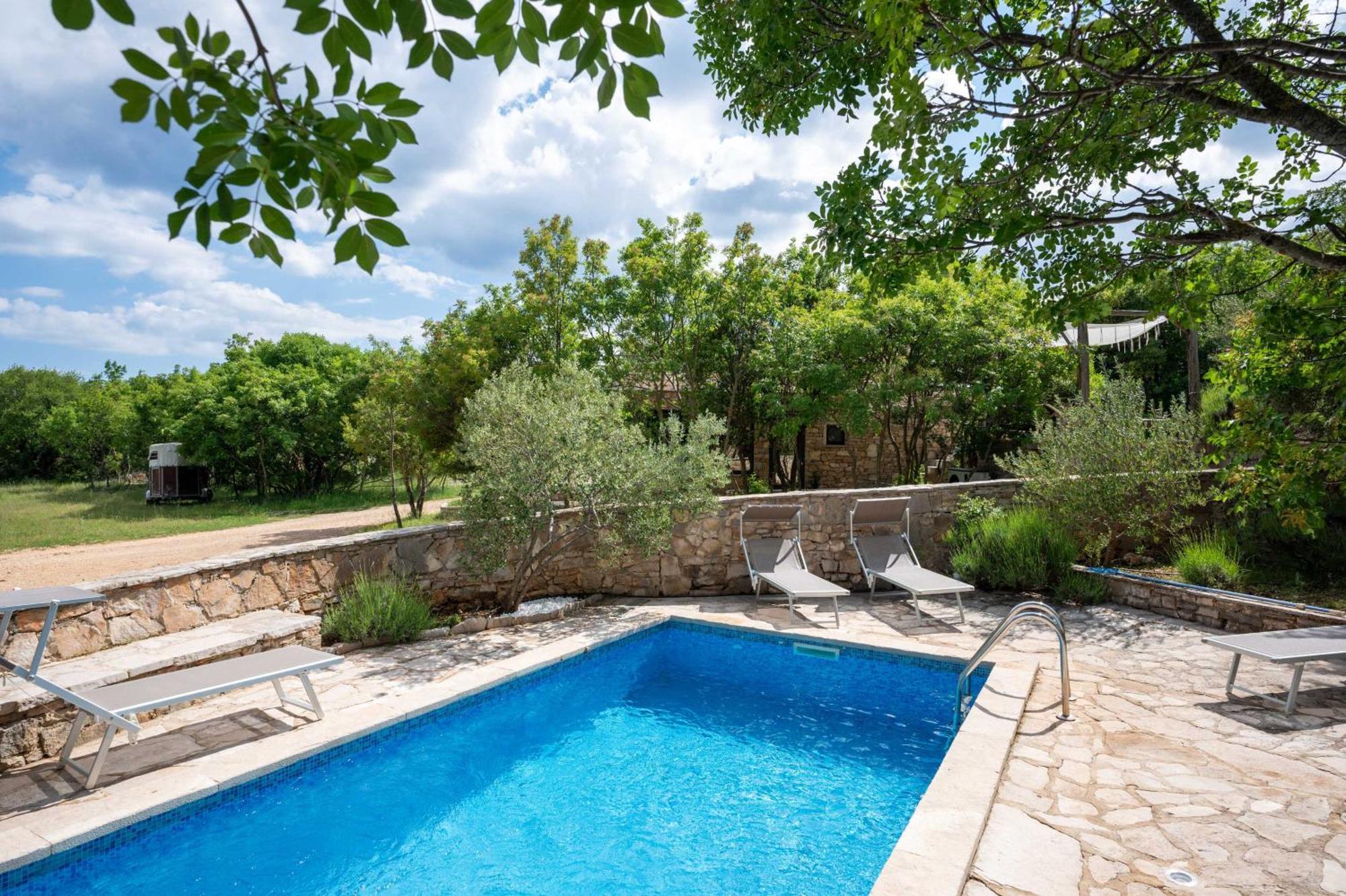 Nono Ban Hotel & Villa Gornji Humac 외부 사진